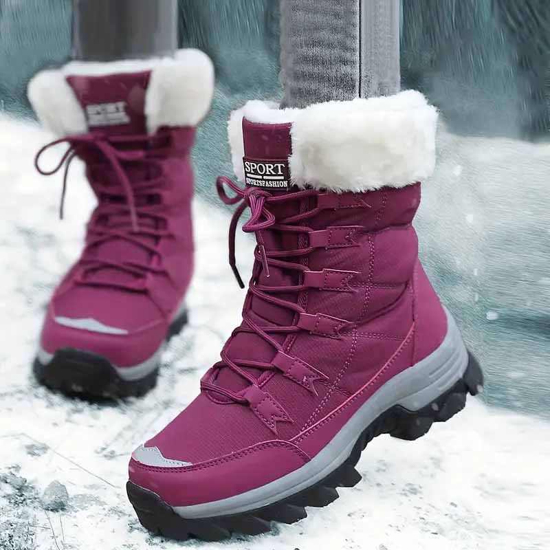 Snow boots detail - Elma Boutique