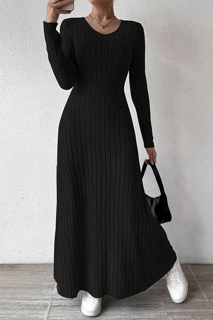 V Neck Maxi Dress with Long Sleeves and A Line Design for Fall