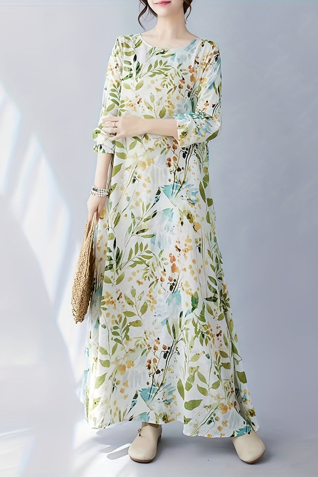 Floral Print Midi Dress with Long Sleeves and Round Neck