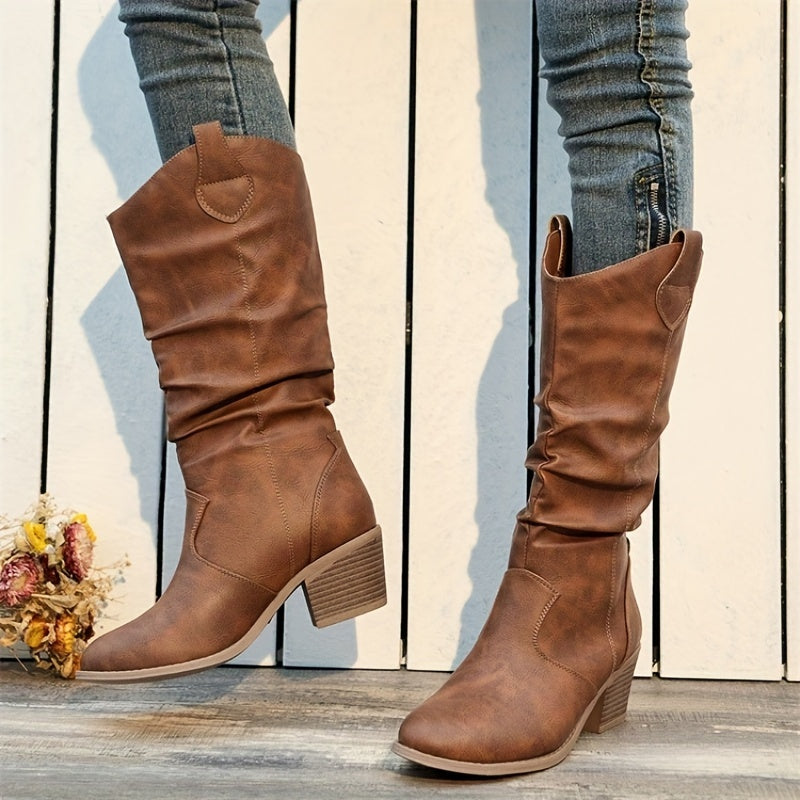 Boots detail - Elma Boutique