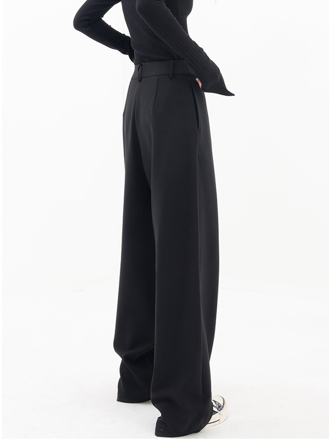 Lina | Asymmetric Baggy Trousers 8