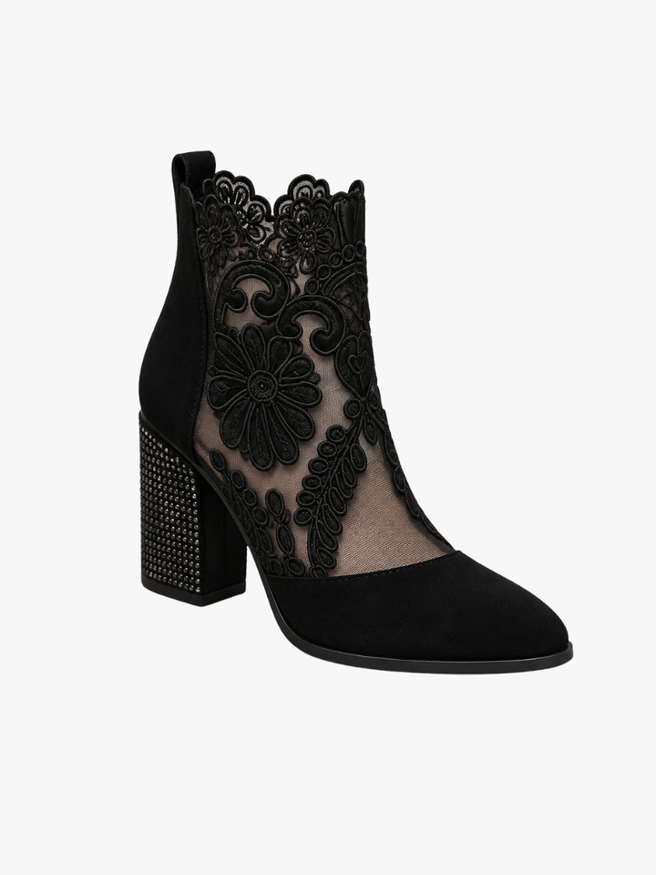 Ankle boots detail - Elma Boutique