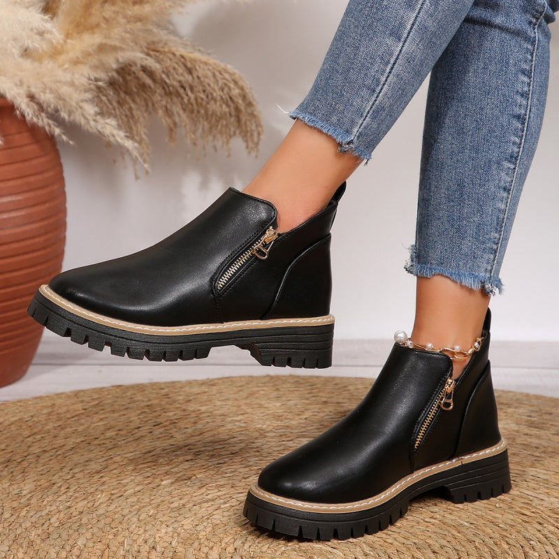 Black ankle boots side - Elma Boutique
