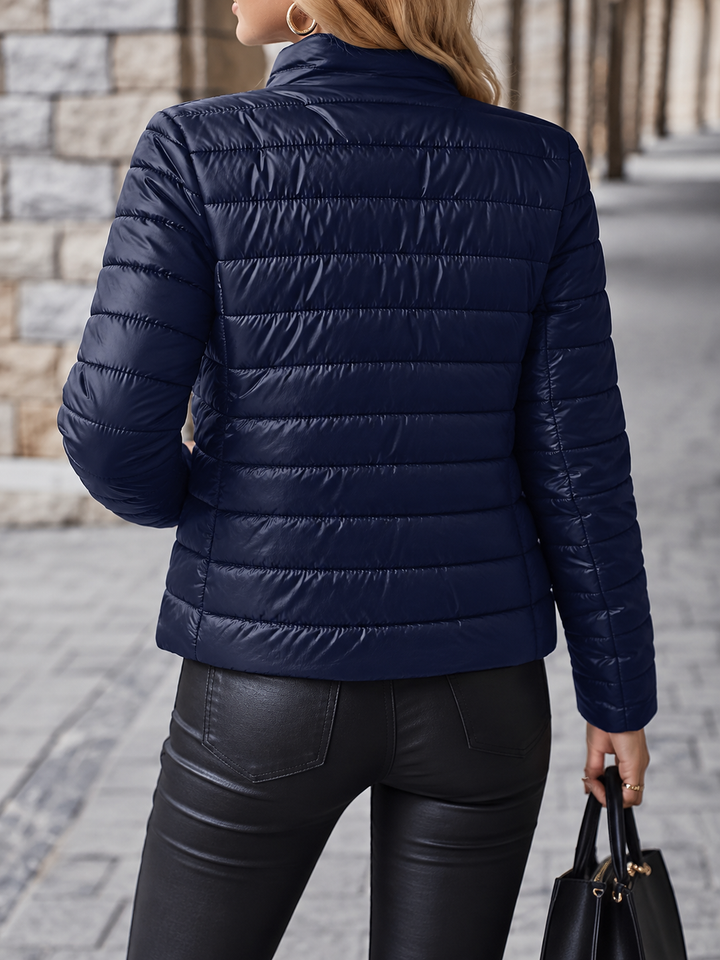 Puffer jacket detail - Elma Boutique