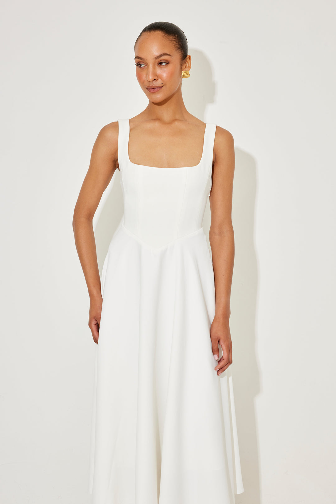 Timeless Flowy Midi Dress detail view