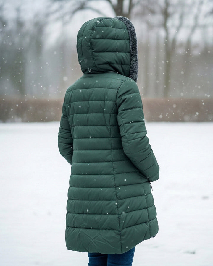 Puffer jacket detail - Elma Boutique