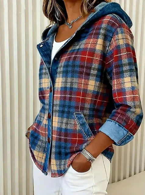 Plaid shirt jacket detail - Elma Boutique