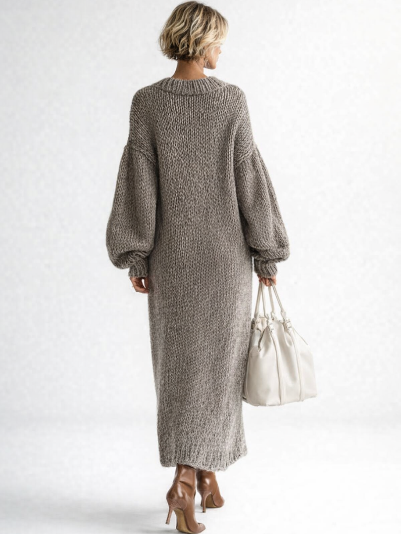 Sweater dress detail - Elma Boutique