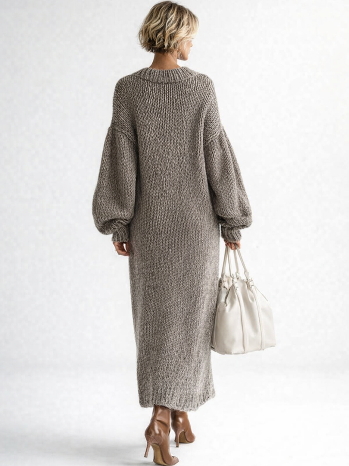 Sweater dress detail - Elma Boutique