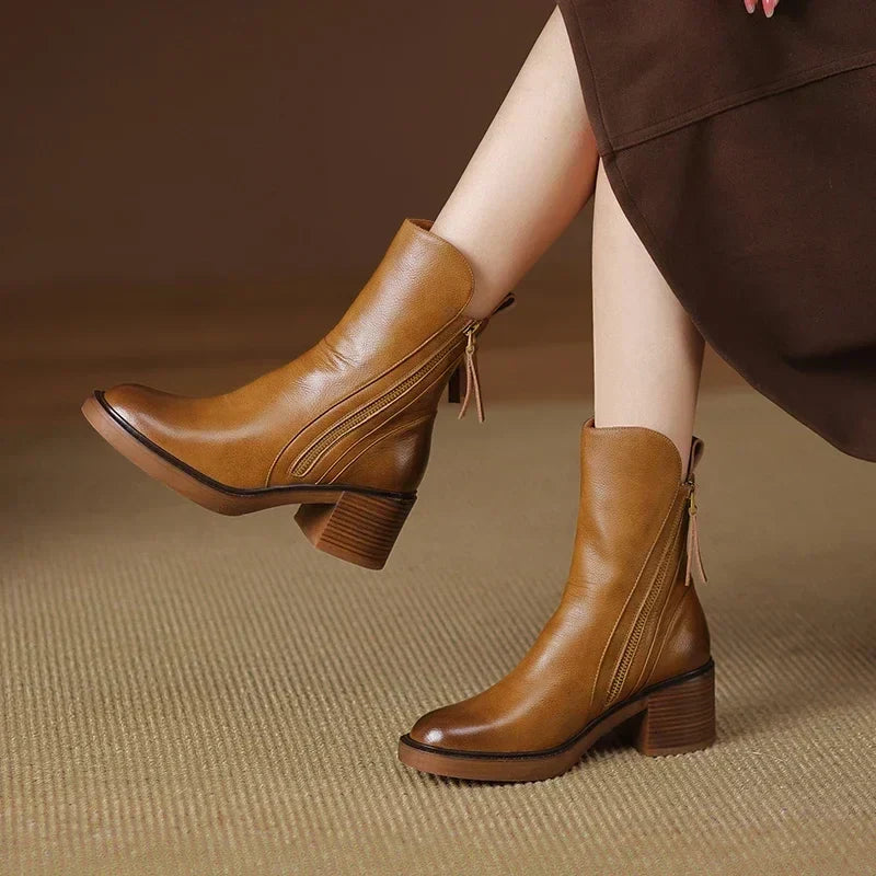 Brown ankle boots - Elma Boutique