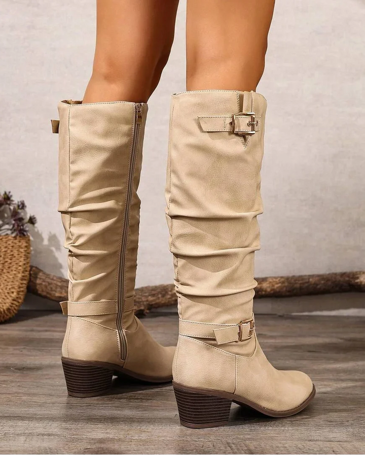 Knee high boots detail - Elma Boutique