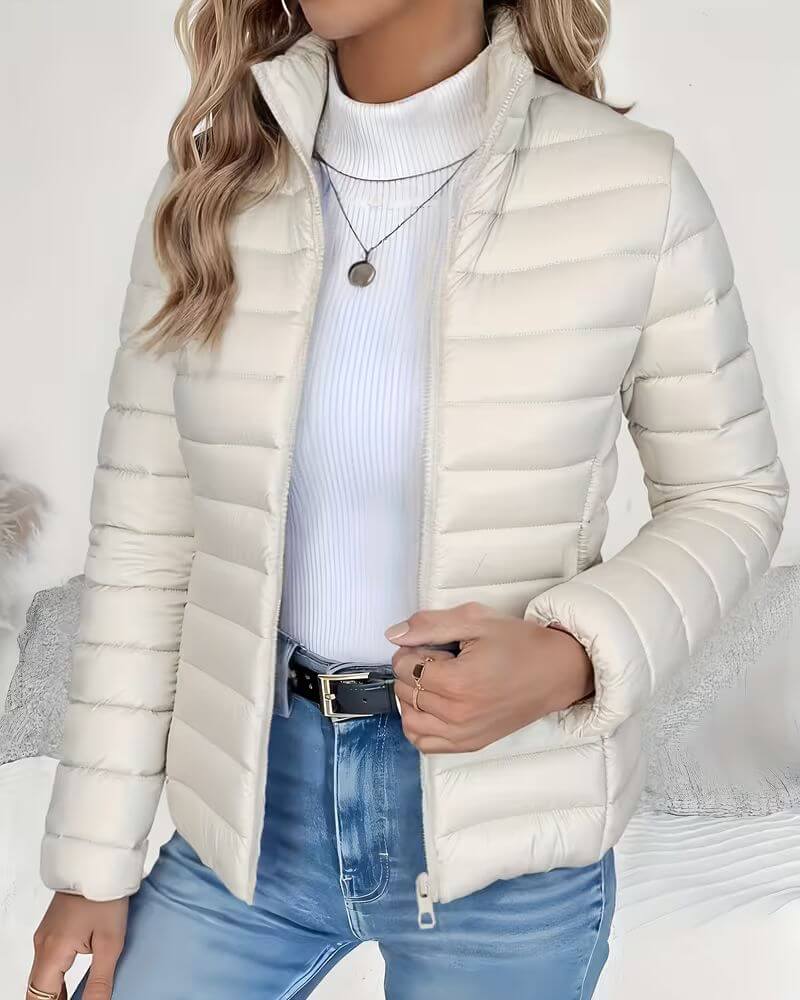 Puffer jacket detail - Elma Boutique