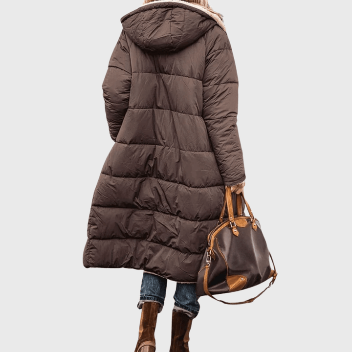 Coat detail - Elma Boutique