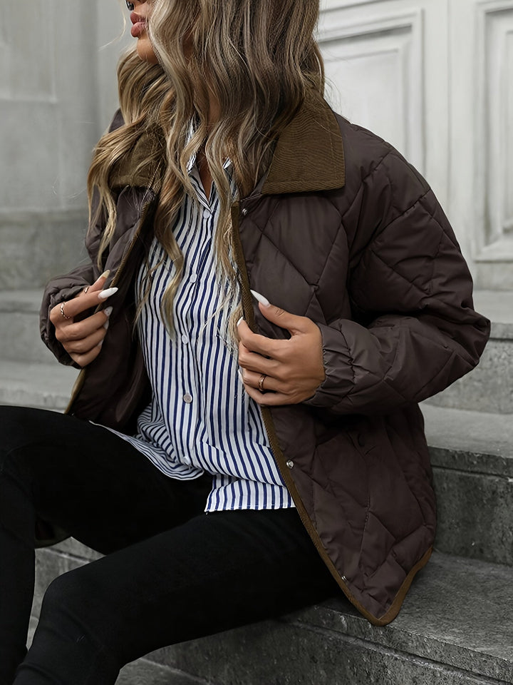 Quilted jacket detail - Elma Boutique