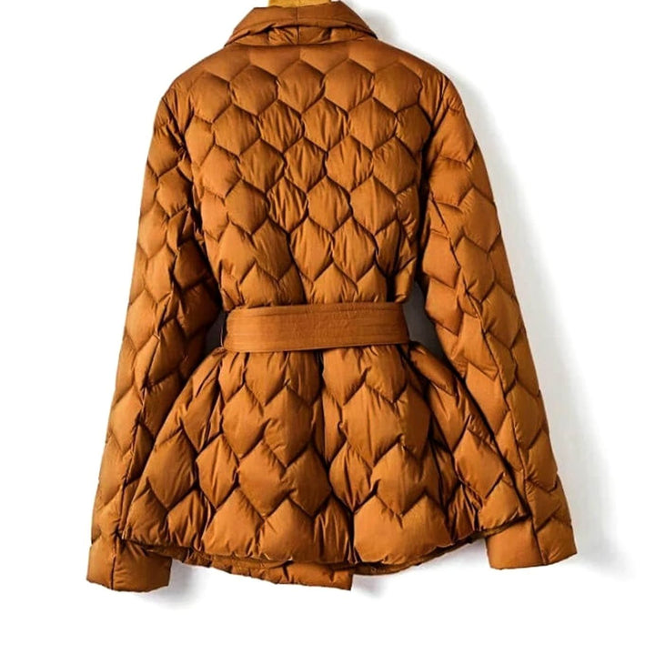 Puffer jacket detail - Elma Boutique