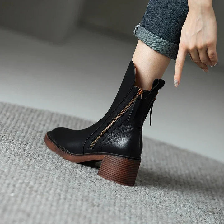 Ankle boots detail - Elma Boutique
