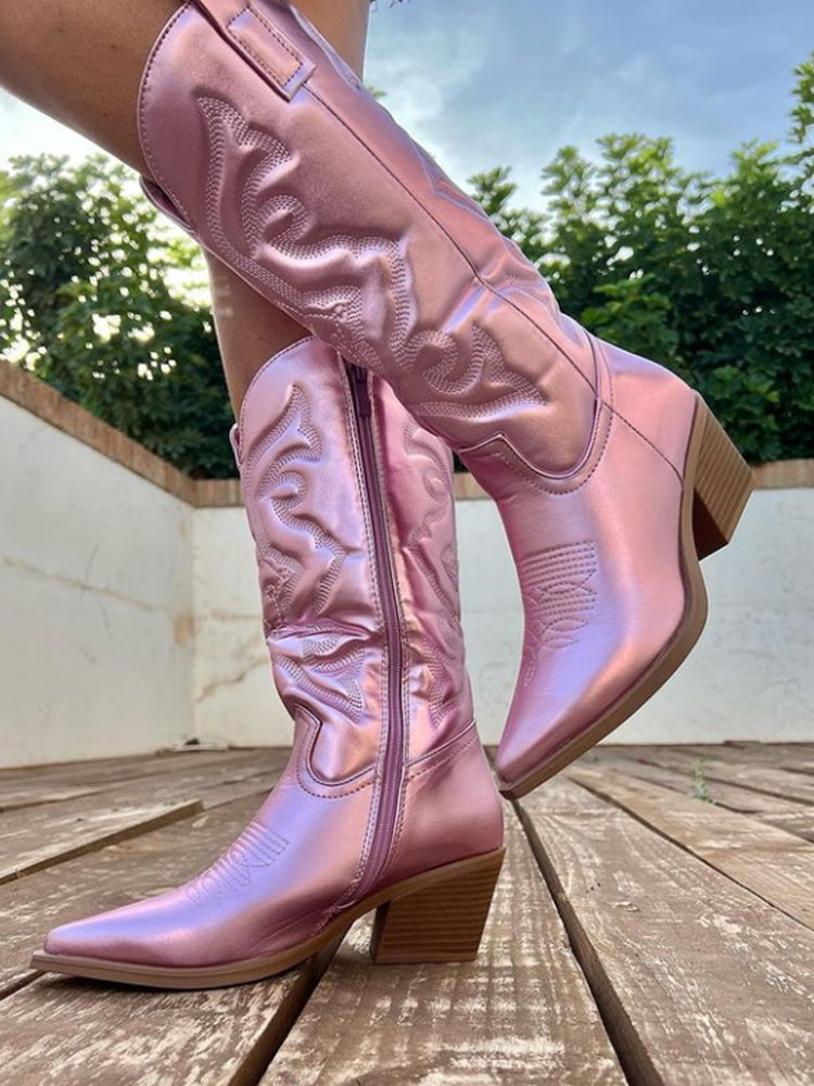 Boots detail - Elma Boutique