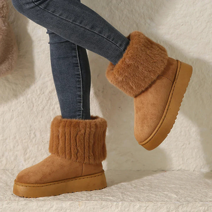 Winter boots detail - Elma Boutique