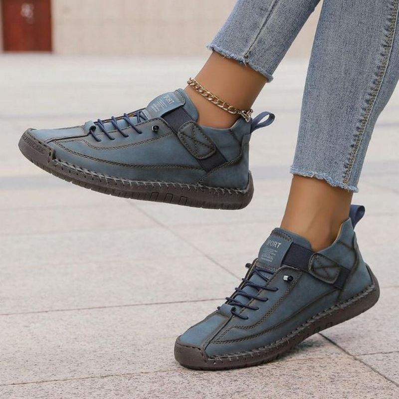 Sneakers detail - Elma Boutique