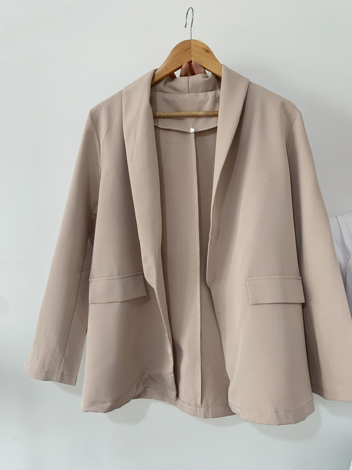 Blazer detail - Elma Boutique