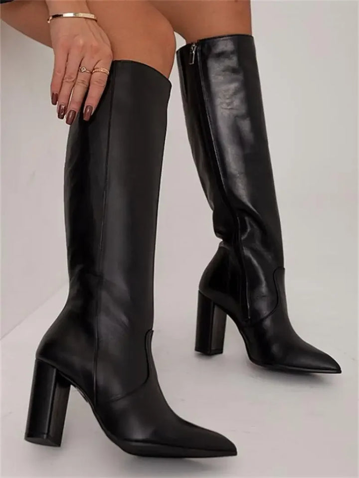 Over the knee boots detail - Elma Boutique