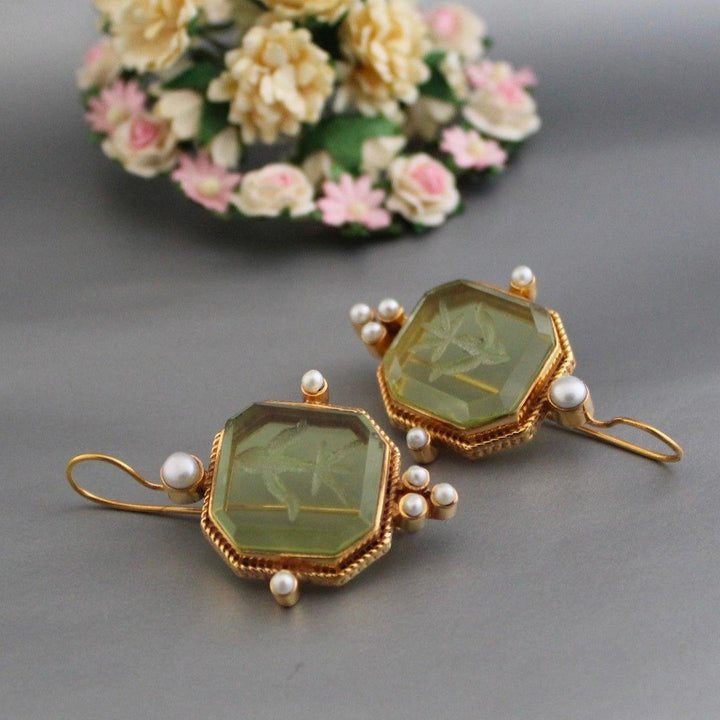 Vintage Pearl Drop Earrings