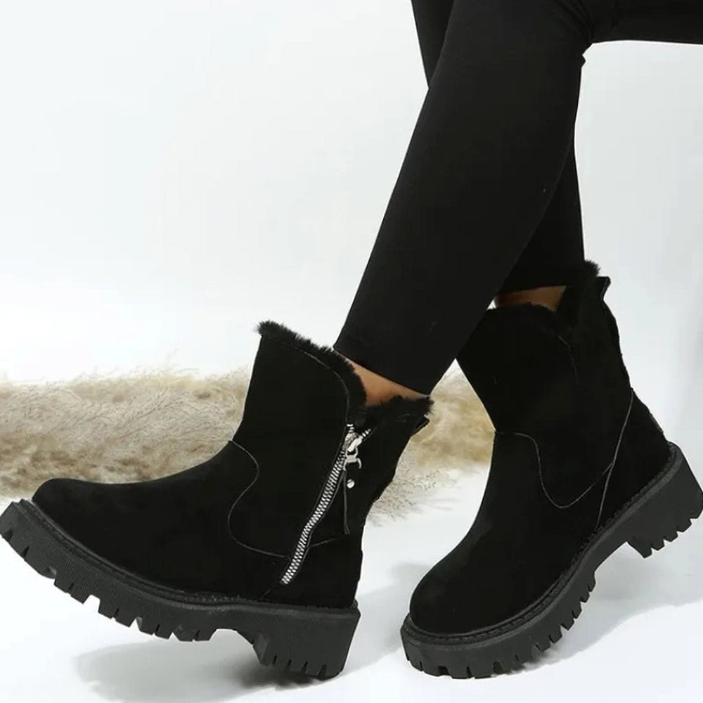 Black ankle boots - Elma Boutique