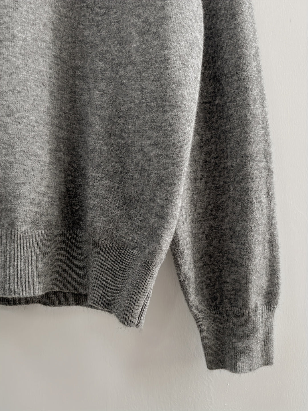 Gray Sweater - Elma Boutique