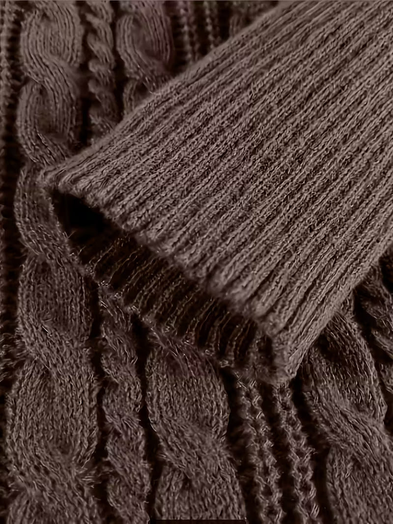 Sweater dress detail - Elma Boutique