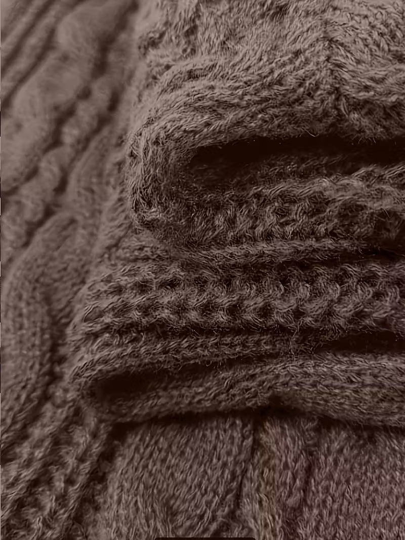 Sweater dress detail - Elma Boutique
