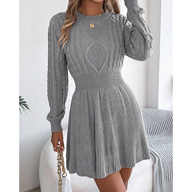 Sweater dress detail - Elma Boutique
