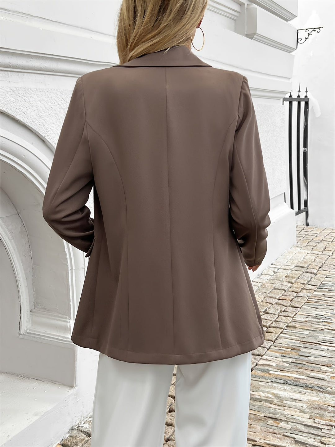 Blazer detail - Elma Boutique