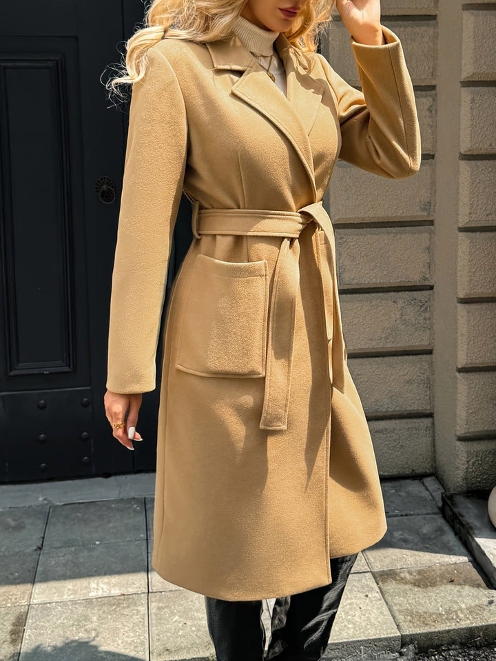 Coat detail - Elma Boutique