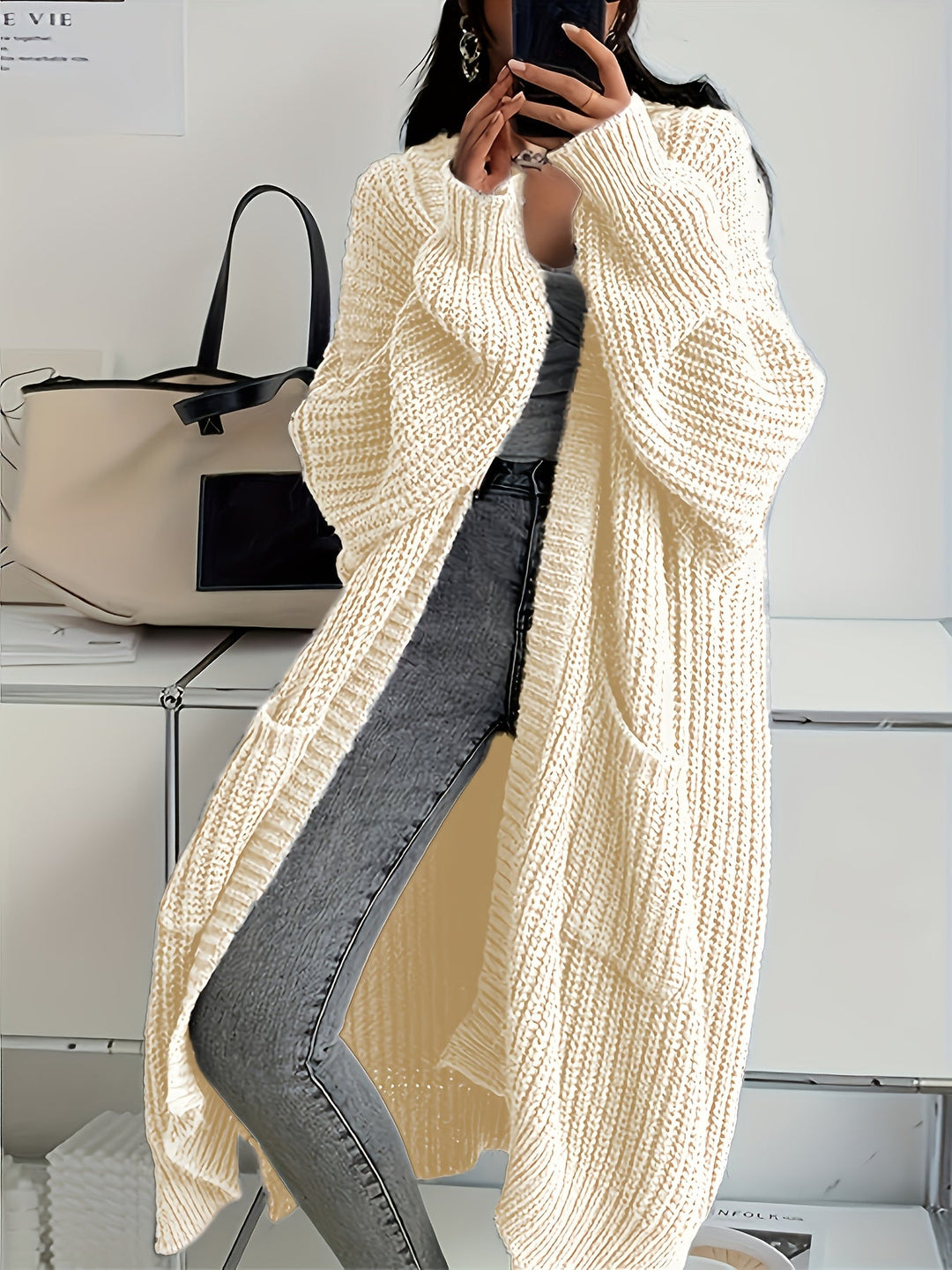 Cardigan detail - Elma Boutique