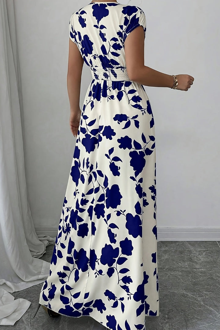 Cinched Waist Floral Maxi Dress with V Neck and Short Sleeves