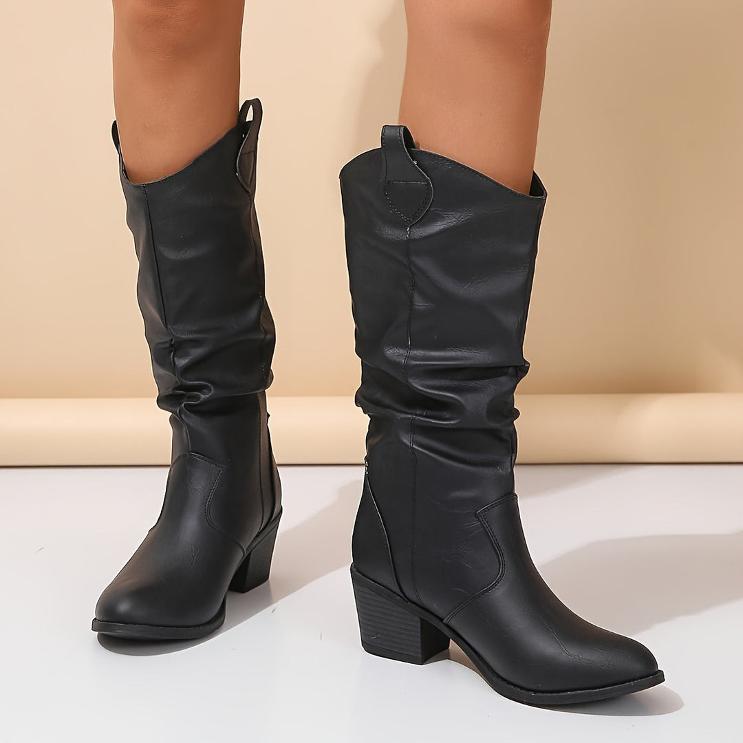 Boots detail - Elma Boutique