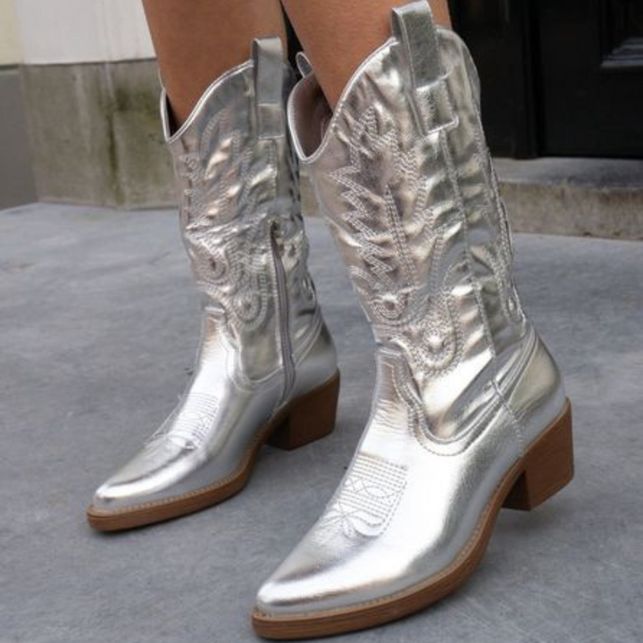 Silver boots - Elma Boutique