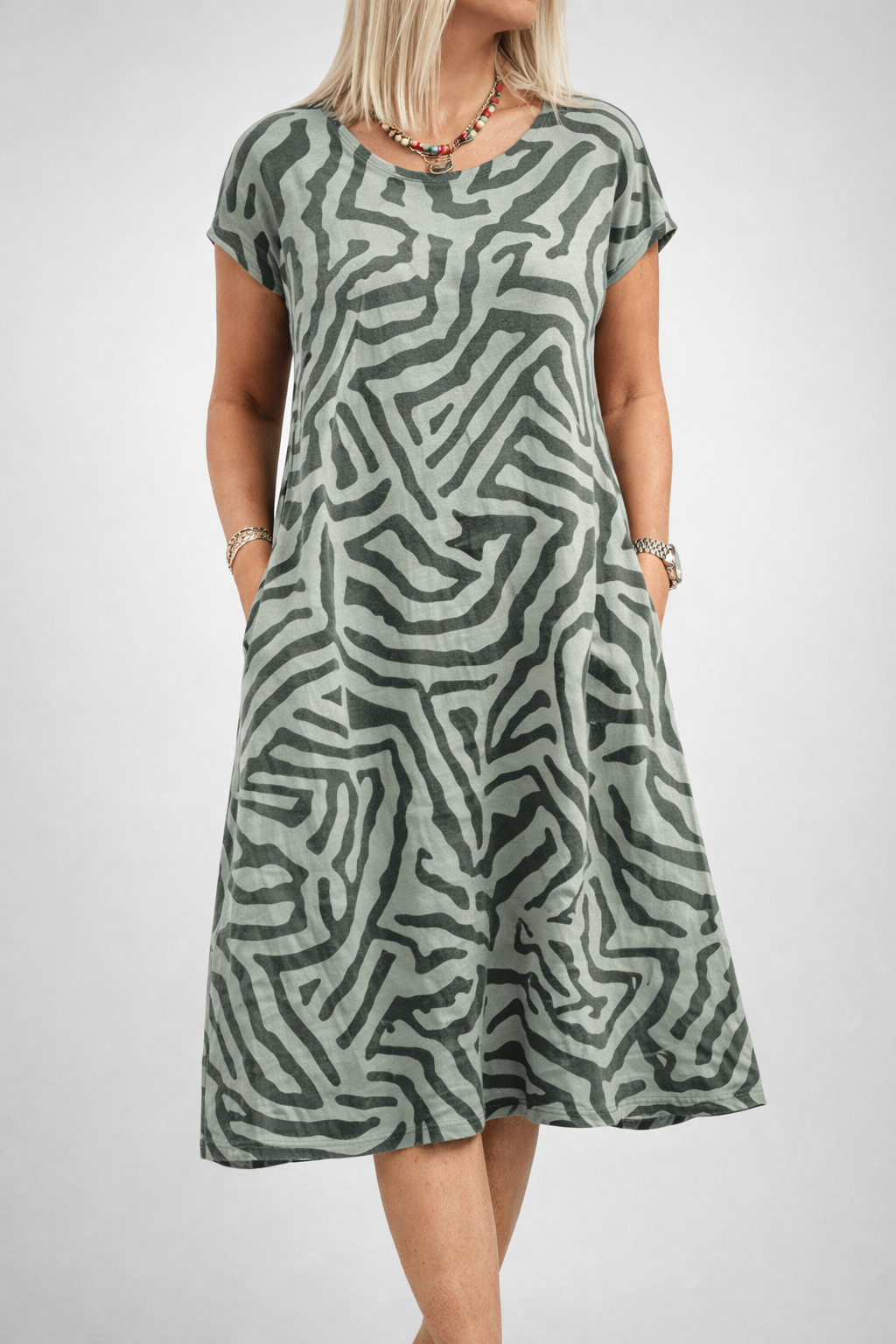 Summer Round Neck Midi Dress with Print Detail