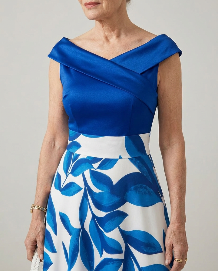 Floral Print Maxi Dress with V Neck and A Line Cut