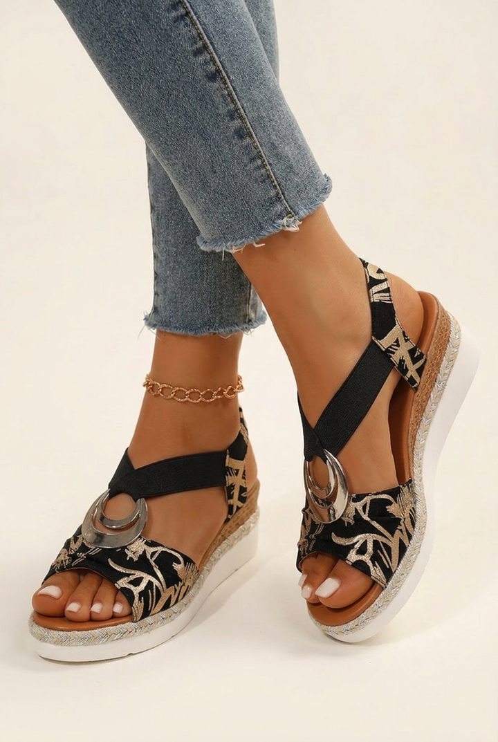 Summer Jute Rope Beach Sandals with Roman Style and Platform Sole for Vacation