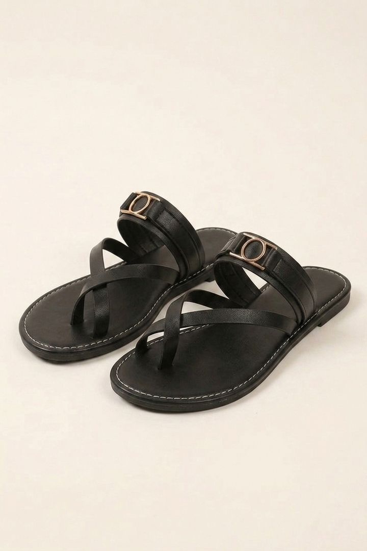 Flat Flip Flops with Toe Separator and Open Toe for Beach Women