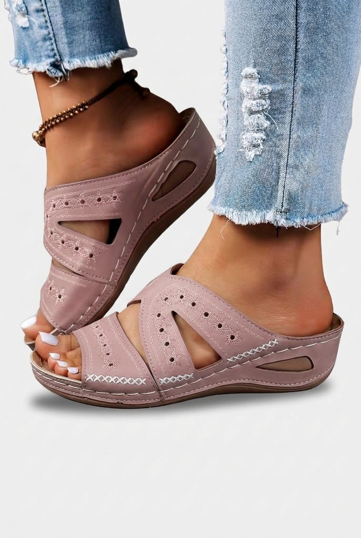Luna - Platform Flip Flops