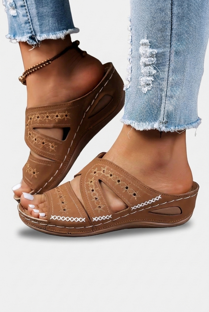 Luna - Platform Flip Flops