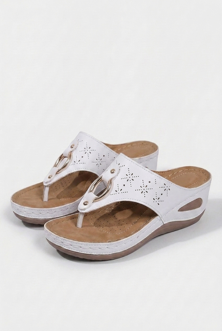 Bria - Buckle Toe Post Slides
