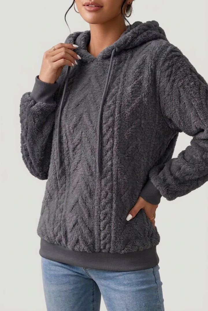 Romy - Plus Size Fuzzy Pullover