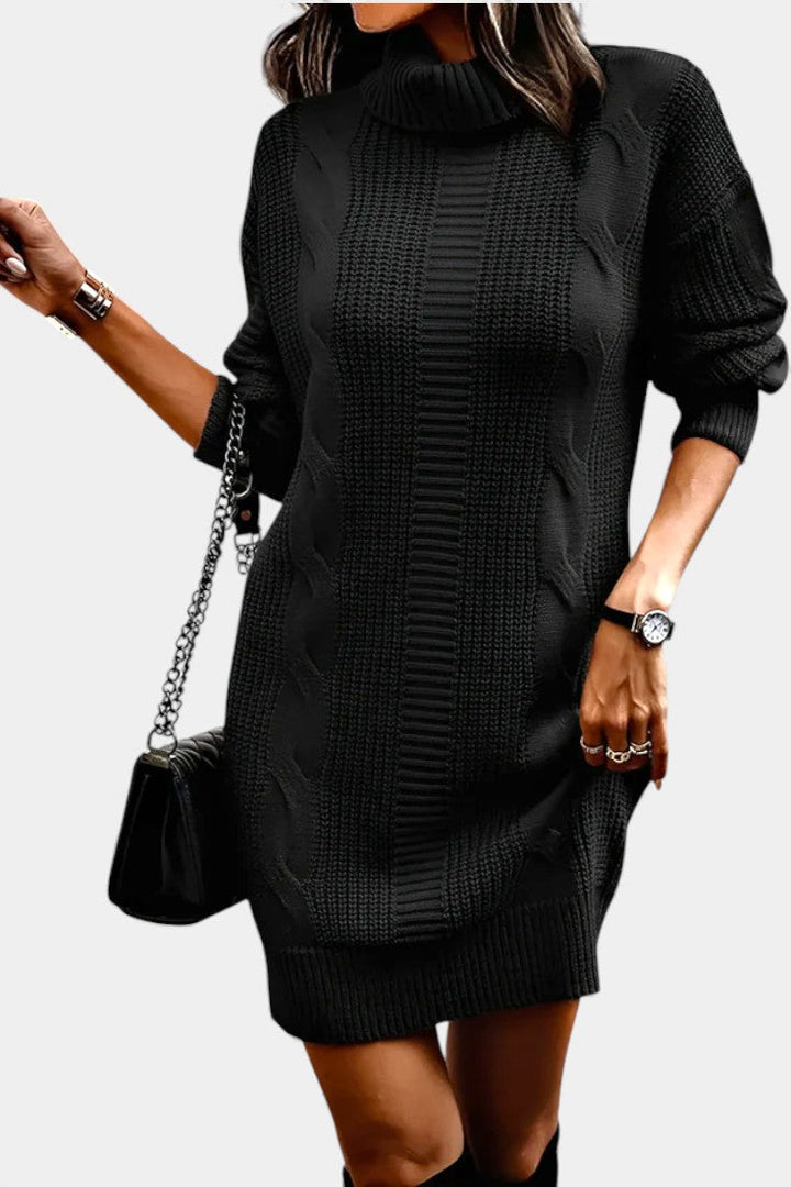Sweater dress detail - Elma Boutique