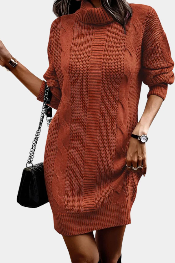 Sweater dress detail - Elma Boutique
