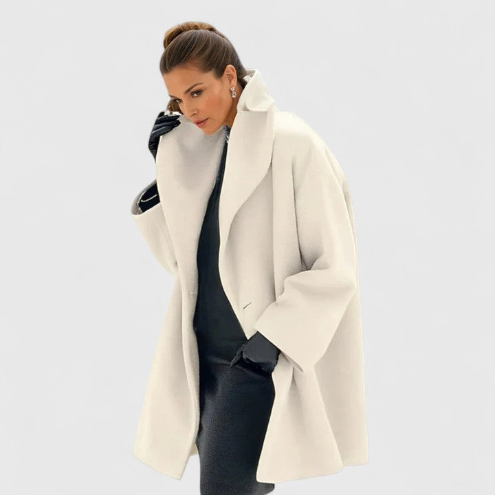 White coat - Elma Boutique