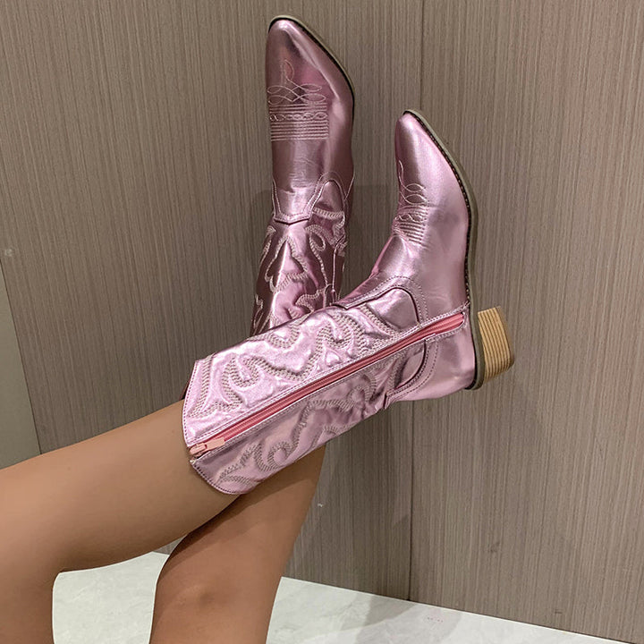 Boots detail - Elma Boutique