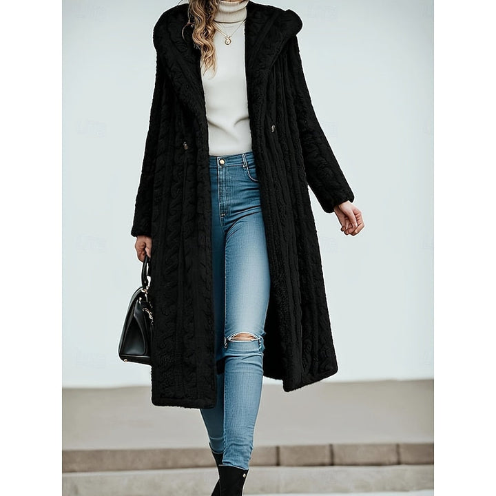 Coat detail - Elma Boutique